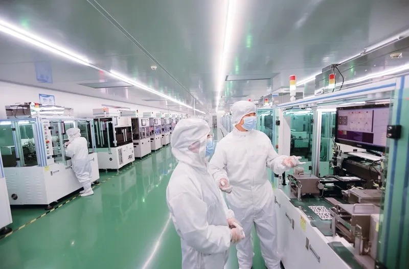 一线观察 | 中小制造企业如何跑出全新赛道? 电子器件制造